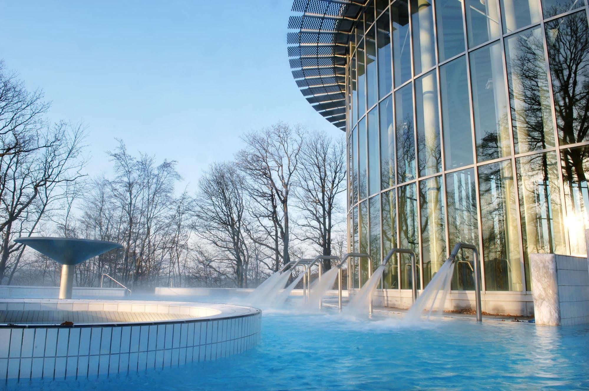 La Villa Des Fleurs Spa Kültér fotó
